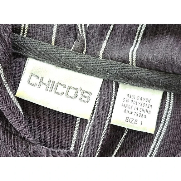 Chico’s Black Geometric Striped Hoodie Button Up Top Blouse Size 1  Or 8 US - Picture 9 of 9